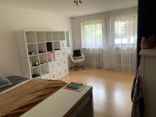 Foto - 1 Zimmer Wohnung ab November - 310,00 EUR Kaltmiete,