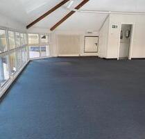 Repräsentativer, zentraler Glas-Pavillon in Wertheim für Einzelhandel, Gastro oder Bürofläche mit Stellplätze