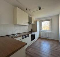 Renovierte Wohnung inkl. Küche ab 01.06. frei - Hattingen Blankenstein