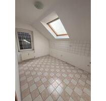 Helle 2,5-Zimmer Dachgeschosswohnung in Wetter – komplett saniert - Witten Heven