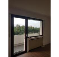Gepflegte,ruhige 2Raum-Wohnung mit Ruhrtalblick - Essen Stadtbezirk VII