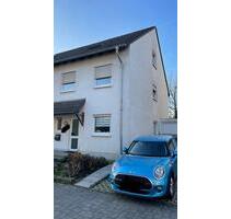 Doppelhaushälfte - 520.000,00 EUR Kaufpreis, ca.  126,00 m² in Troisdorf (PLZ: 53842) Altenrath