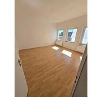 Zwei Zimmer Wohnung - 890,00&nbsp;EUR Kaltmiete, ca.&nbsp; 73,00&nbsp;m&sup2; in Hildesheim (PLZ: 31134)