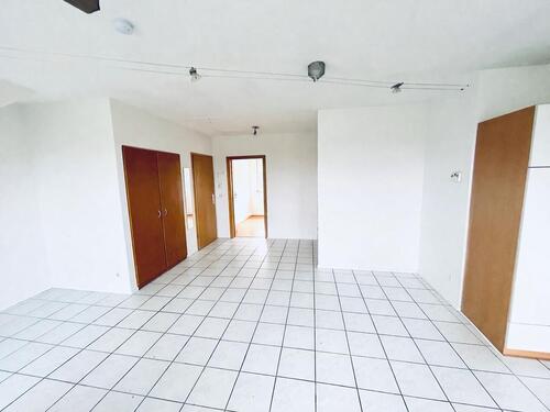 Foto - 3 Zimmer Wohnung mit eigenem Parkplatz Dachgeschoss