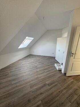 Foto - 2 Zimmer Dachgeschoßwohnung zur Miete in Lehrte