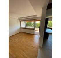 2 Zimmer Wohnung mit Balkon OG2 Aufzug - Siegen Weidenau