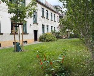 Südvorstadt Gartenhaus DG Top Apartment mit EBK - Leipzig