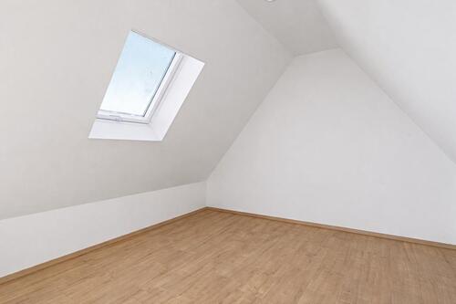 Foto - Dachgeschoßwohnung in Bitterfeld-Wolfen zur Miete