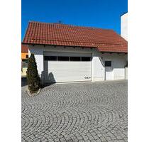 Garage, Stellplatz ev. für 3 Autos, Halle zu vermieten - Gebenbach