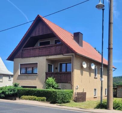 Foto - Einfamilienhaus – Wohnhaus - Haus – Immobilie - in Ettenhausen