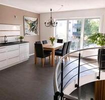 Hochwertige Maisonette-Wohnung mit Terrasse, Balkon & Tiefgarage - Plauen