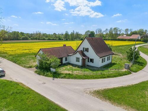 Foto - Großzügiges Grundstück mit genehm. Bauvorbescheid und Altbestand in idyllischer Lage bei Bruckberg