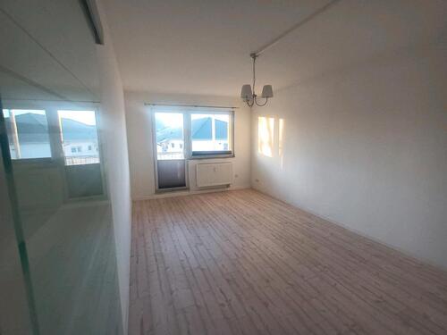 Foto - 3 Zimmer Erdgeschoßwohnung zur Miete in Mockrehna