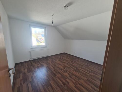 Foto - Doppelhaushälfte, Grundstück, Carport und Stellplatz zur Miete
