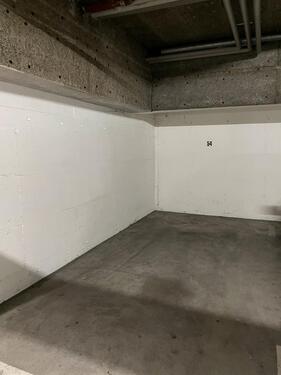 Foto - Tiefgaragenstellplatz zu Vermieten