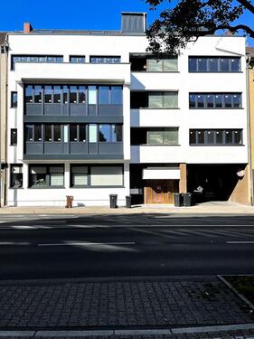 Foto - 9 Wohnungen - Kernsaniert - Fußbodenkühlung - Hochschulnah