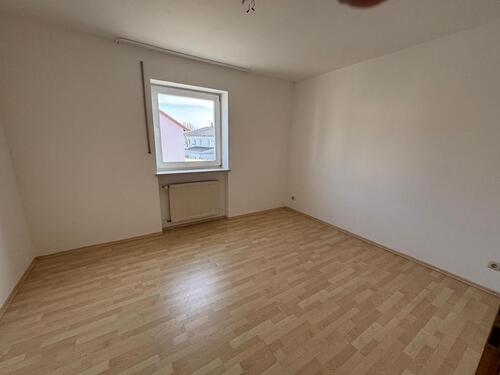 Foto - 2.5 Zimmer Etagenwohnung in Adlkofen