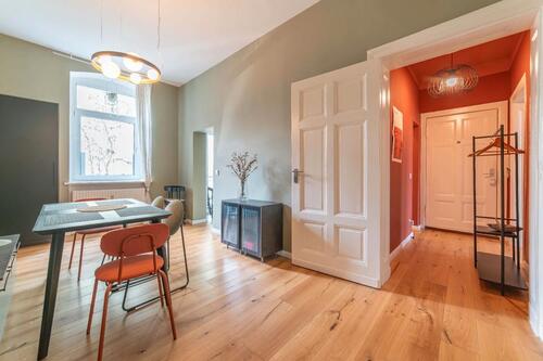 Foto - Charming 3-Room Altbau near city centre