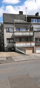 Foto - Moderne Souterrainwhg. mit einer Terrasse in ruhiger Wohnlage