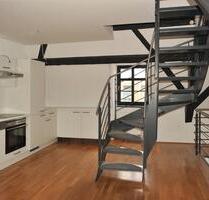 3 Ebenen-Maisonette-Wohnung mit sonniger Dachterrasse und EBK! - Zwickau