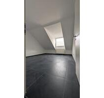 Wunderschöne Dachgeschosswohnung im Herzen Beuels - Sankt Augustin