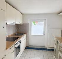 BüsumZentrum: Helle 4-Zimmer Wohnung im Zentrum mit einem Balkon