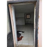 Lager plus zwei Stellplätze für Autos - Kreuztal