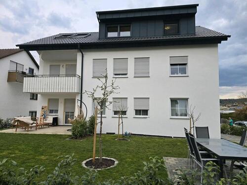 Foto - 4-Zimmer-Erdgeschosswohnung mit Garten