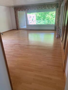 Foto - Großzügige Erdgeschoss Wohnung mit Garten in ruhiger Wohnlage