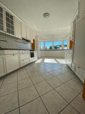 Foto - Repräsentative, helle 5,5 ZKB Wohnung