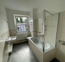 Altbau - 2-Raum-Wohnung mit Balkon im Zentrum von Spremberg