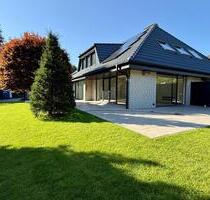 Repräsentativer Luxus: 6-Zimmer 215qm-Maisonette in Meiendorf - Stapelfeld