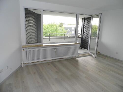 Foto - Schöne, modernisierte ETW, 83qm, 2xLoggia, zentral RS-Lennep