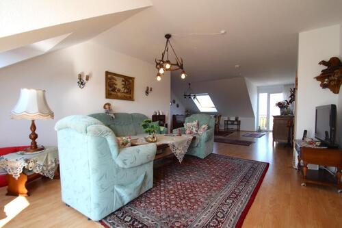 Foto - 2 Zimmer Dachgeschoßwohnung zur Miete in Hockenheim