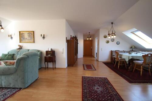 Foto - 2 Zimmer Dachgeschoßwohnung in Hockenheim