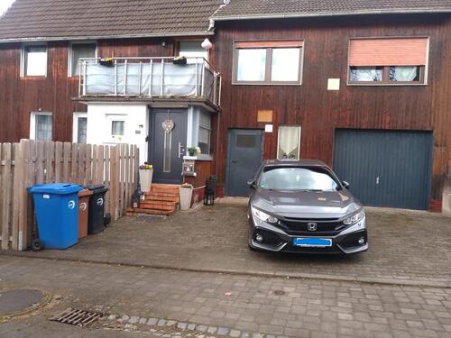 Foto - geräumiges Haus mit grosser Sonnenterrasse