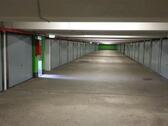 Foto - Garagenboxen für Auto, Oldtimer oder Motorrad verfügbar!