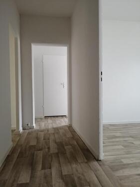 Foto - Renovierte helle 3-Zi.-Wohg. mit Balkon in Walddrehna