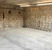 Doppelgarage zu vermieten - Lortzingbogen Halle Neustadt - Halle (Saale) Halle-Neustadt