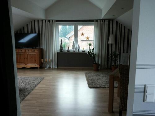 Foto - Lügde 3 ZKB Dachgeschoss, Doppelgarage, Garten