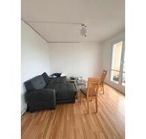 2 Zimmer Wohnung mit Balkon Einbauküche - Halle (Saale) Silberhöhe