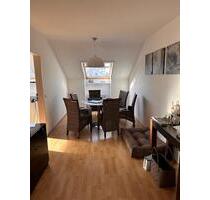 Helle 3,5 Zimmer in Echterdingen mit Südbalkon und Stellplatz, Er - Leinfelden-Echterdingen