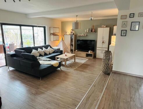 Foto - Außergewöhnliche 4-Zimmer Wohnung in Großenheidorn provisionsfrei