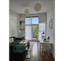 Helle 1-Zimmer Wohnung mit Dachtetasse, EBK in Regensburg West