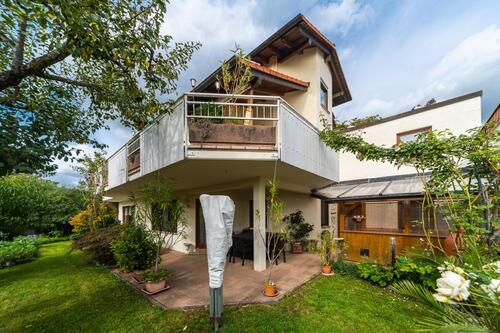 Foto - Hausgefühl, 3-Zi., Terrasse, Garten, neue Küche, Schöner Ausblick