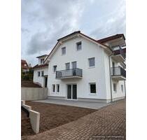 Sanierte 2-Zimmer-Wohnung mit Terrasse und Einbauküche - Wutha-Farnroda