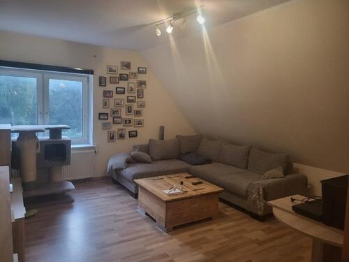 Foto - 3- Zimmer- Wohnung mit Gartenanteil und Terrasse