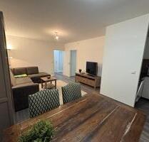 Möbliertes City-Apartment zentral in Wedel, frisch saniert