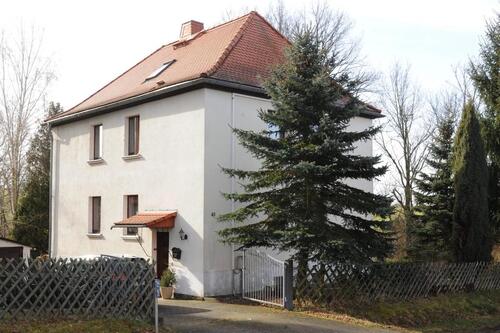 Foto - Freistehend und familientauglich - Einfamilienhaus in Lunzenau