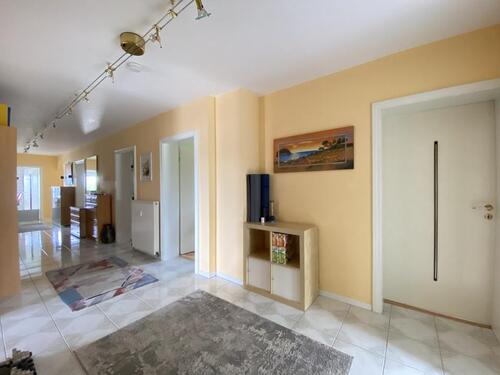 Foto - 6 Zimmer Etagenwohnung in Buseck